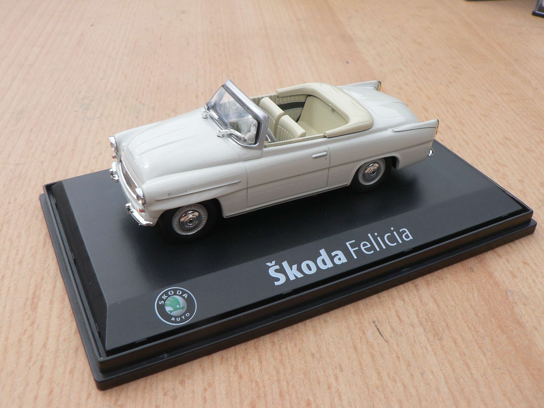 Model Škoda Felicia - béžová